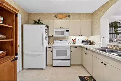 525 Lake Bridge Drive, Ormond Beach, FL 32174 - Photo 46