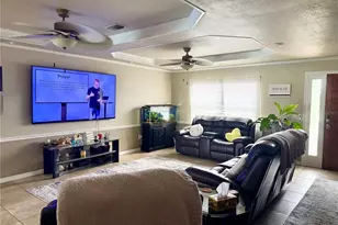 21 Corona Ct, Palm Coast, FL 32137 - Photo 6