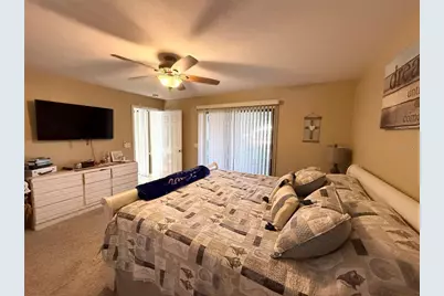 21 Corona Court, Palm Coast, FL 32137 - Photo 10