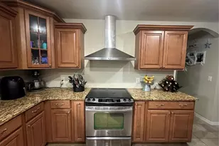 21 Corona Ct, Palm Coast, FL 32137 - Photo 12