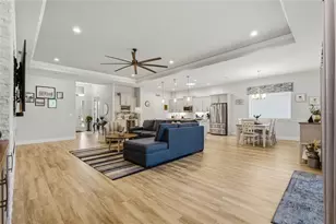 8 N Lakewalk Dr, Palm Coast, FL 32137 - Photo 10