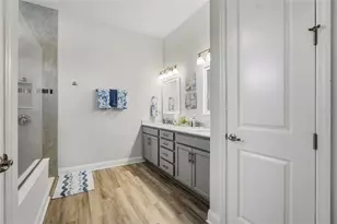 8 N Lakewalk Dr, Palm Coast, FL 32137 - Photo 24