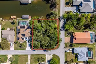 2 Coconut Ct, Palm Coast, FL 32137 - Photo 1