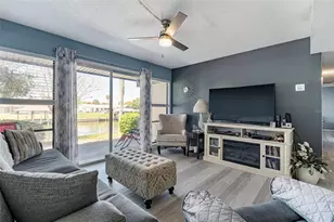 42 Club House Dr, Palm Coast, FL 32137 - Photo 4