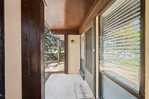 42 Club House Dr, Palm Coast, FL 32137 - Photo 2