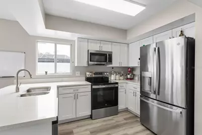 3 Wilson Place, Palm Coast, FL 32164 - Photo 2