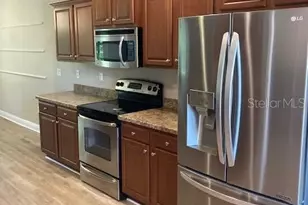 7 Roxanne Pl, Palm Coast, FL 32164 - Photo 4