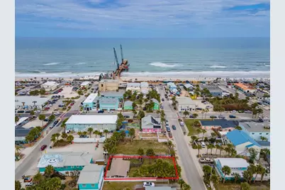 212 S 4th Street, Flagler Beach, FL 32136 - Photo 2