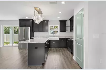 261 S Main Street, Bunnell, FL 32110 - Photo 10