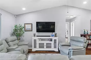 1602 Lansfield Ave, Deltona, FL 32738 - Photo 10