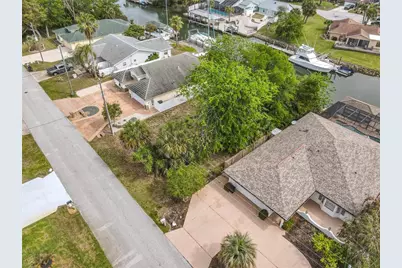26 Comanche Court, Palm Coast, FL 32137 - Photo 10