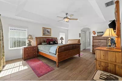 8 Eagle Place, Palm Coast, FL 32164 - Photo 4