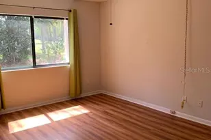 275 Indigo Dr, Daytona Beach, FL 32114 - Photo 4