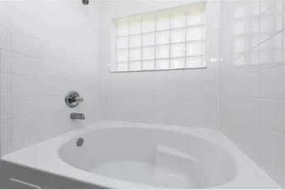 3072 Ocean Shore Boulevard, Ormond Beach, FL 32176 - Photo 24