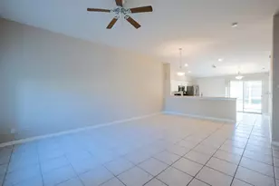 13 Buttonwood Ln, Palm Coast, FL 32137 - Photo 2
