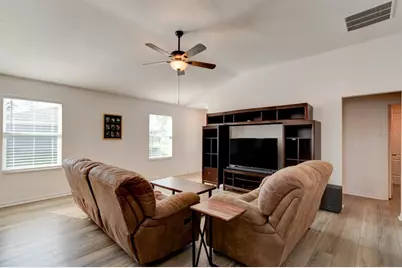 33 Pine Croft Lane, Palm Coast, FL 32164 - Photo 10