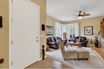 11 Laguna Court, Palm Coast, FL 32137 - Photo 8