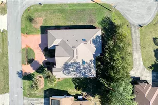 2 Wellclif Pl, Palm Coast, FL 32164 - Photo 2