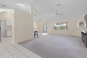29 Princess Kim Ln, Palm Coast, FL 32164 - Photo 4