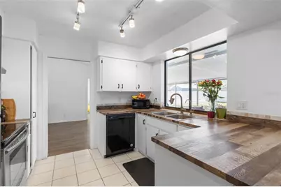 46 Berkshire Lane, Palm Coast, FL 32137 - Photo 8