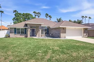 80 Burning Bush Dr, Palm Coast, FL 32137 - Photo 1