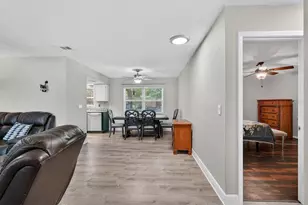 262 Clara Vista St, Debary, FL 32713 - Photo 4