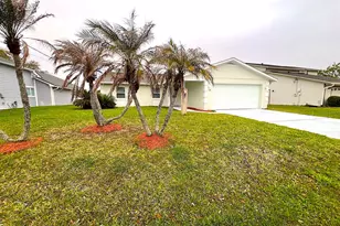 19 Cedarfield Ct, Palm Coast, FL 32137 - Photo 6
