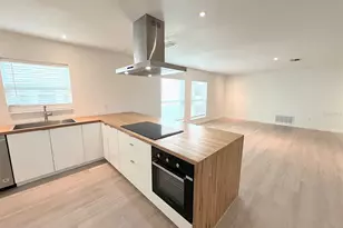 19 Cedarfield Ct, Palm Coast, FL 32137 - Photo 18