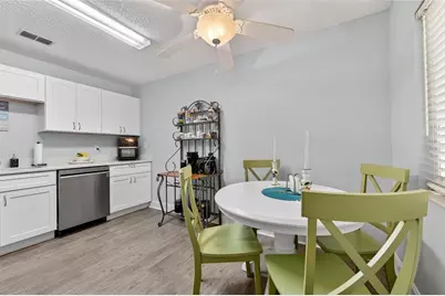 1601 Big Tree Road #101, South Daytona, FL 32119 - Photo 4