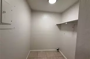 6104 SW 12 Pl, Gainesville, FL 32607 - Photo 8