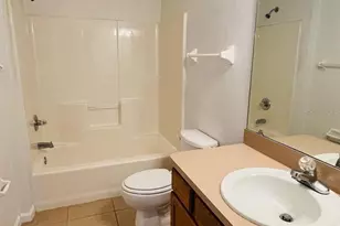 4 Serenade Pl, Palm Coast, FL 32164 - Photo 8