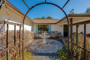 871 Lindenwood Cir E, Ormond Beach, FL 32174 - Photo 8