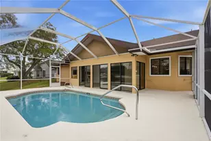 15 Cedarfield Ct, Palm Coast, FL 32137 - Photo 4