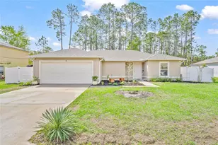 10 Poinsettia Ln, Palm Coast, FL 32164 - Photo 1