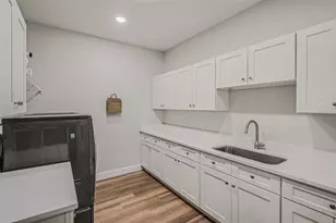 2740 Iris Rd, Deland, FL 32724 - Photo 22