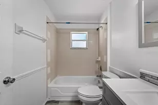 106 Burbank Dr, Palm Coast, FL 32137 - Photo 22