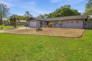 60 Blaine Dr, Palm Coast, FL 32137 - Photo 2