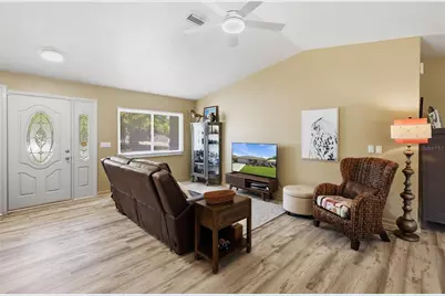 16 Cedardale Court, Palm Coast, FL 32137 - Photo 6