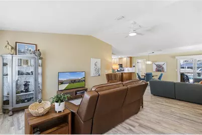 16 Cedardale Court, Palm Coast, FL 32137 - Photo 8