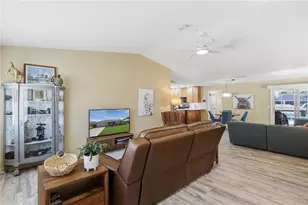 16 Cedardale Ct, Palm Coast, FL 32137 - Photo 8