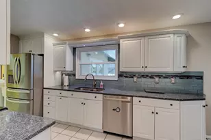 897 Lindenwood Cir N, Ormond Beach, FL 32174 - Photo 10