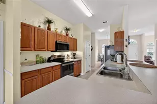 79 Beauford Ln, Palm Coast, FL 32137 - Photo 2