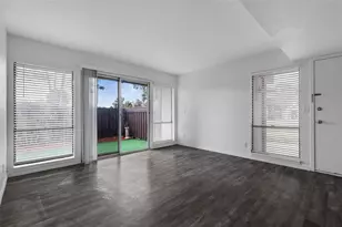 60 Club House Dr, Palm Coast, FL 32137 - Photo 4