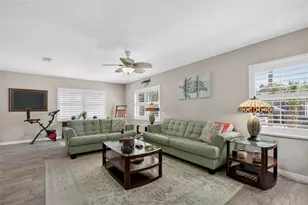 105 Central Ave, Crescent City, FL 32112 - Photo 18