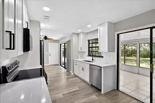 8 Blare Dr, Palm Coast, FL 32137 - Photo 14