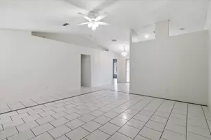 4 Pony Ln, Palm Coast, FL 32164 - Photo 12