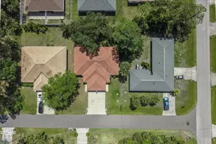 4 Pony Ln, Palm Coast, FL 32164 - Photo 1