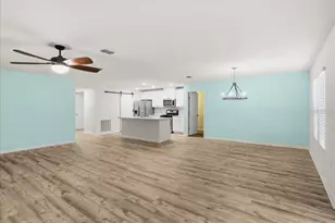 610 Grand Reserve Dr, Bunnell, FL 32110 - Photo 8