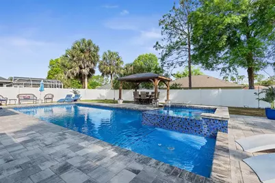 13 White Birch Lane, Palm Coast, FL 32164 - Photo 2