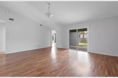 8 Rainstone Lane, Palm Coast, FL 32164 - Photo 6